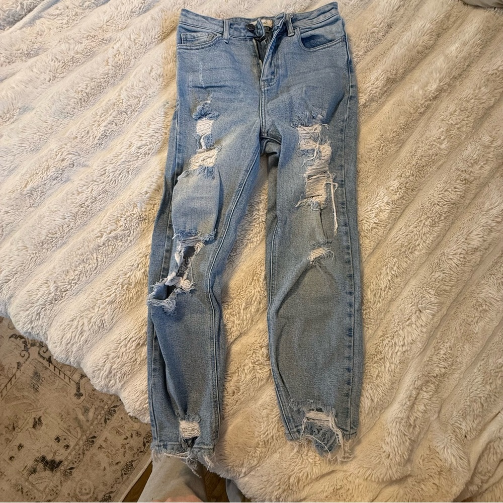 Cello Light Blue Distressed Ankle Jeans